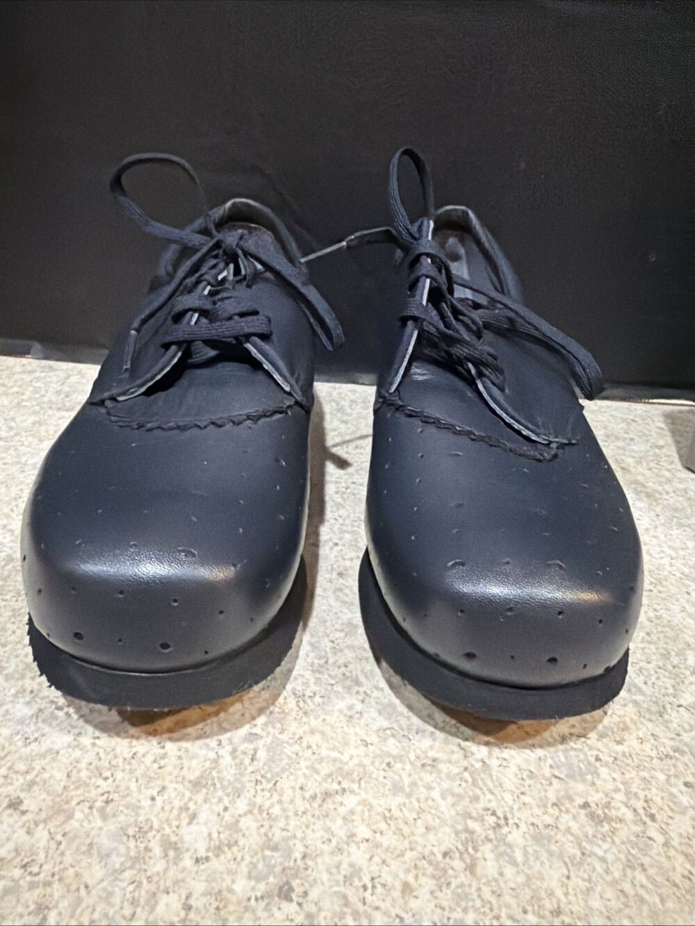 Pw minor  womens shoes sz 6 new in box.  code 21167 fantastic